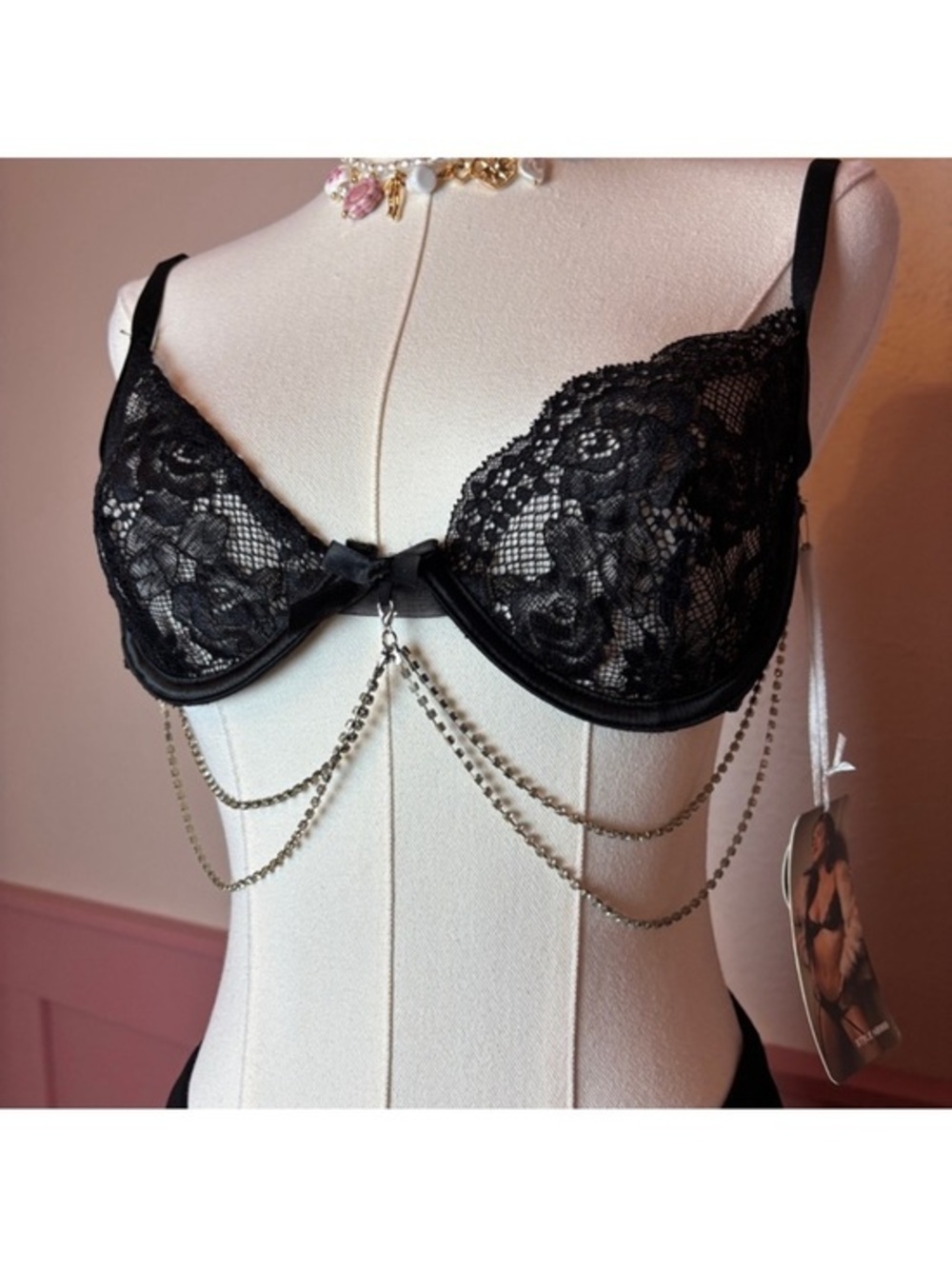 fantasy nwt goth lace chain rhinestone bralette lingerie sz small medium black